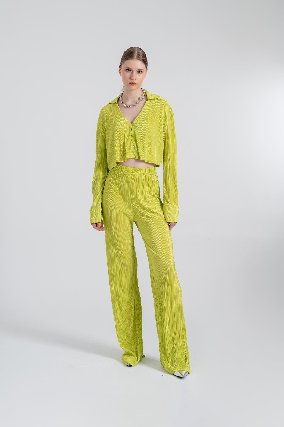 Crop Model Düğme Kapamalı Comfy Crop Gömlek Yeşil