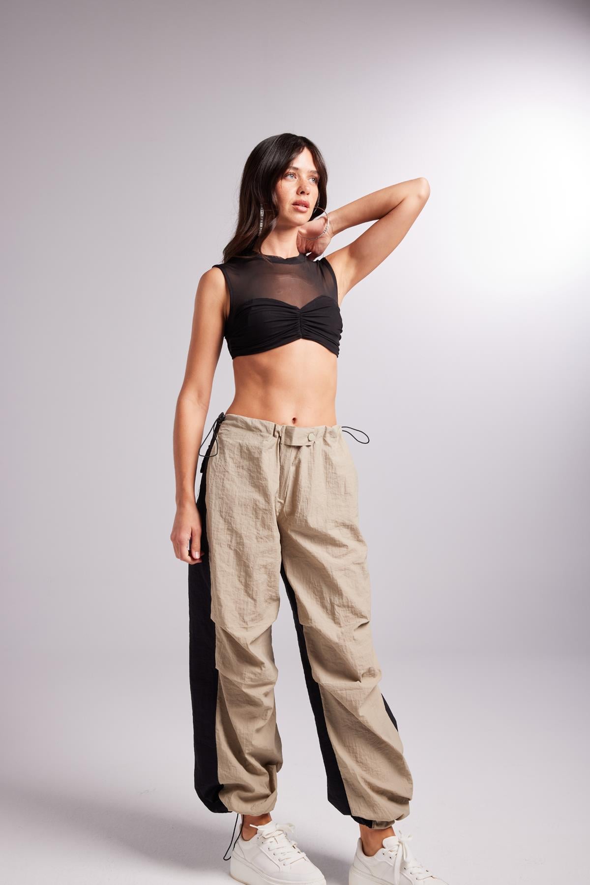 Bicolor Parachute Trousers Beige