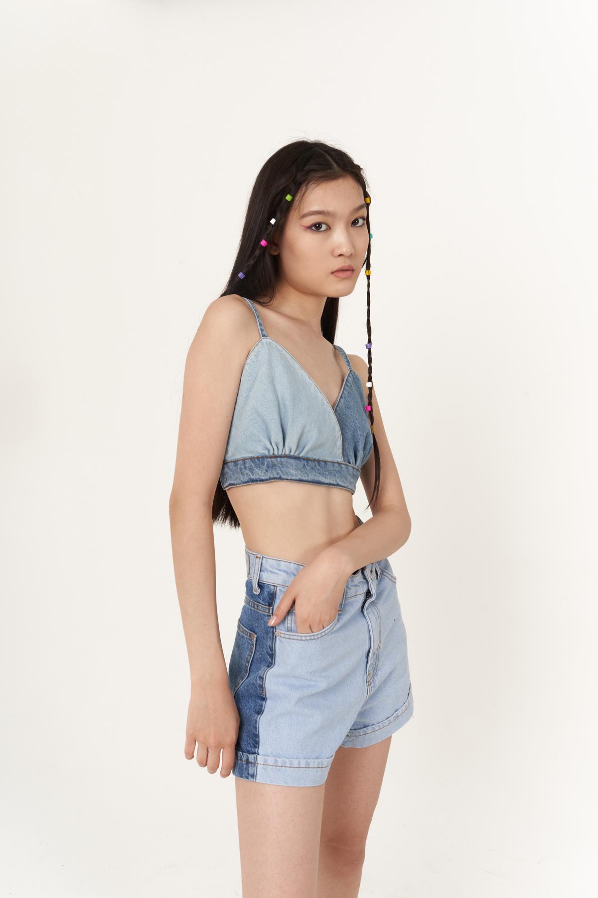 Yumi Bustier Blue