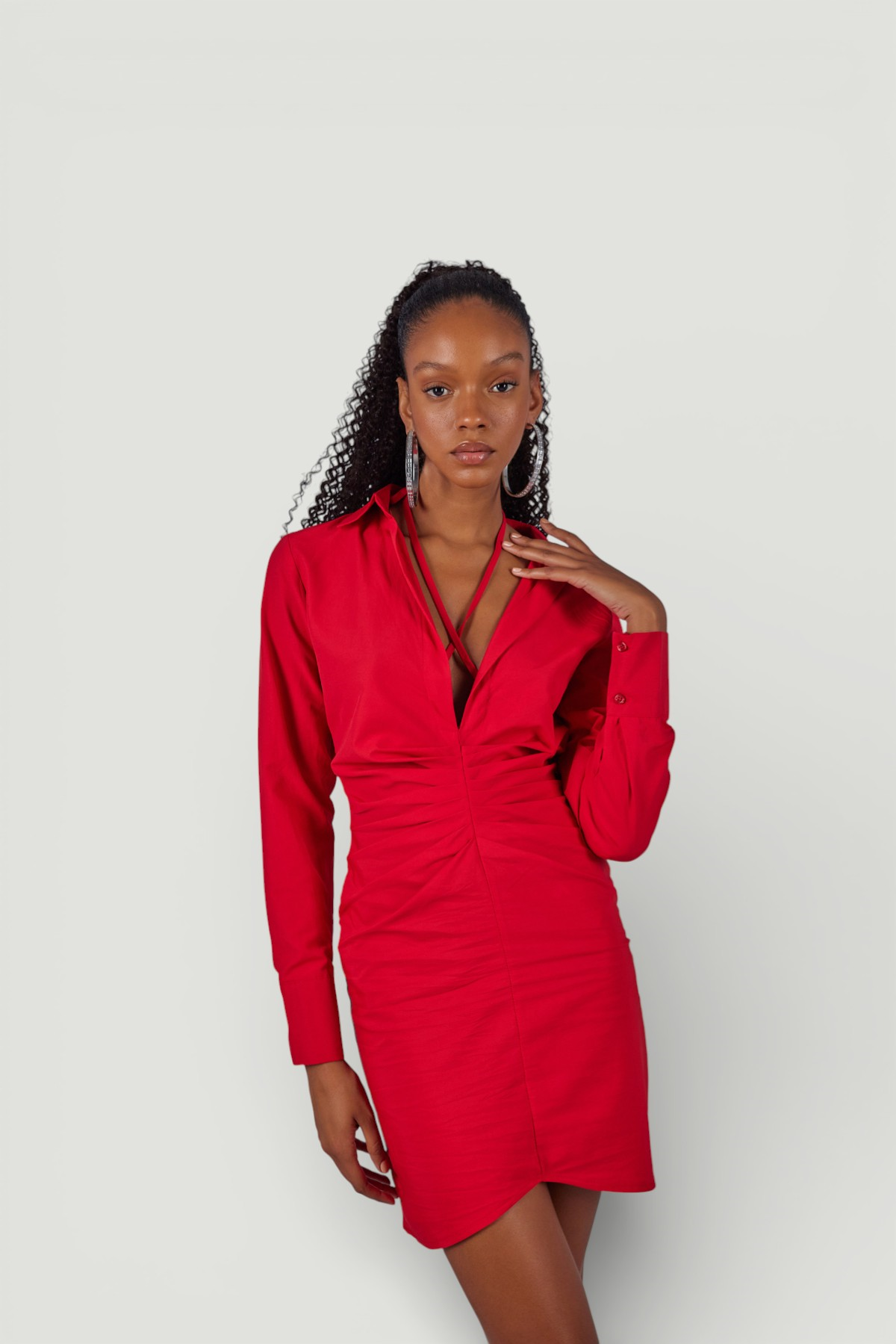 Boyundan Bağlamalı Dekolteli Mini Roar Elbise Kırmızı