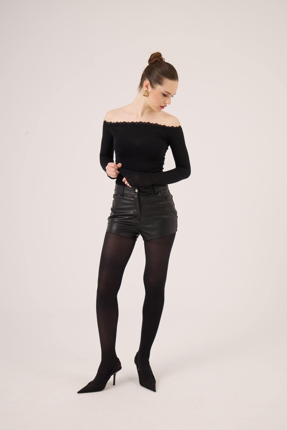 Madonna Neckline Lace Macy Cashmere Blouse Black