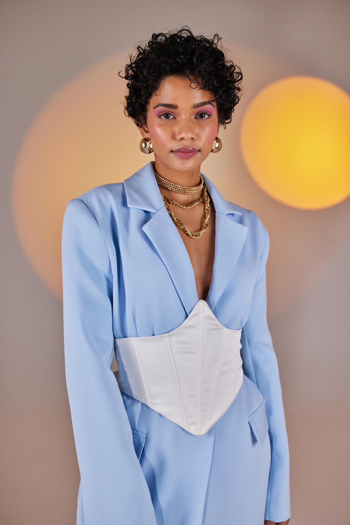 Arkası Gipeli Satin Korse Beyaz