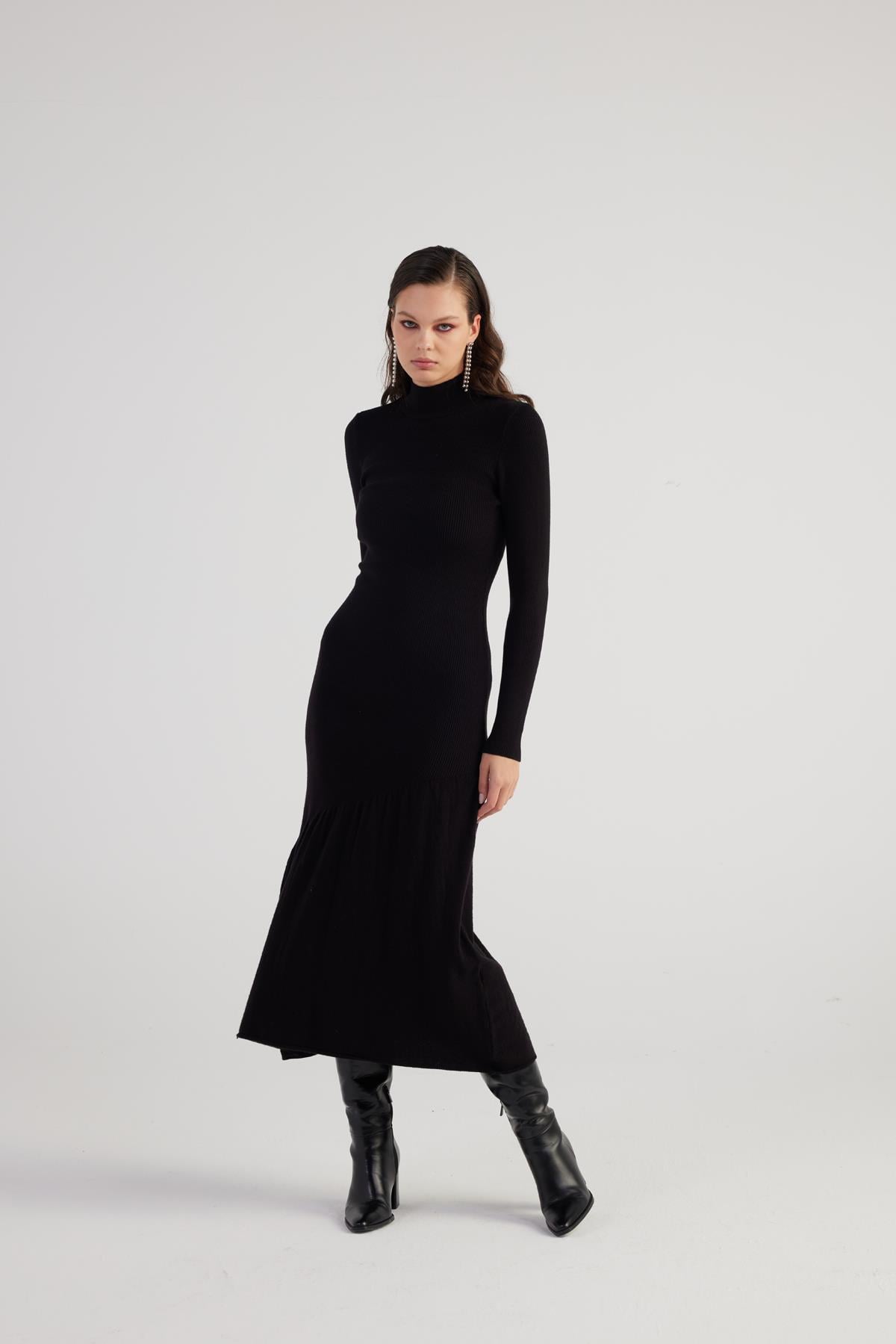 Balıkçı Yaka Özel Dokulu Midi Sally Triko Elbise Siyah