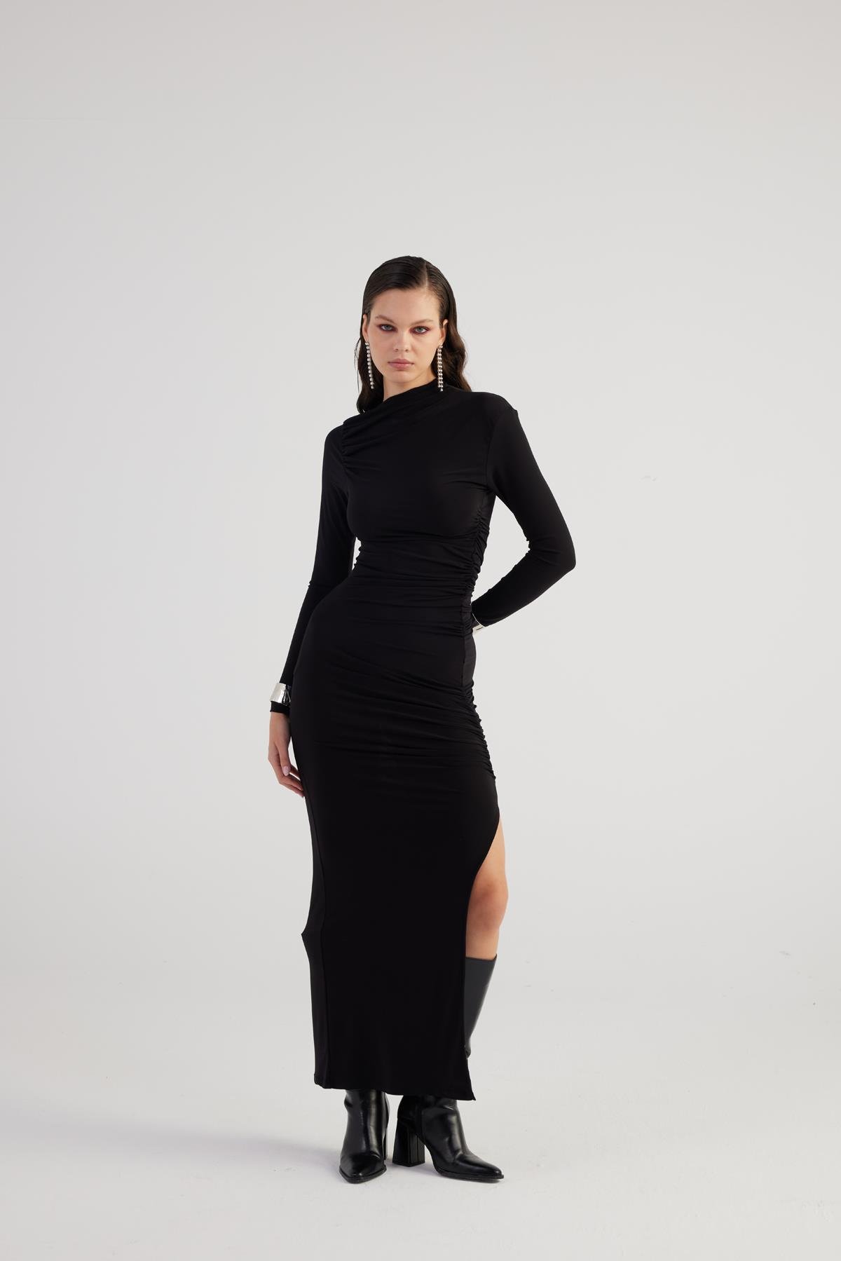 Yasmin Dress Black