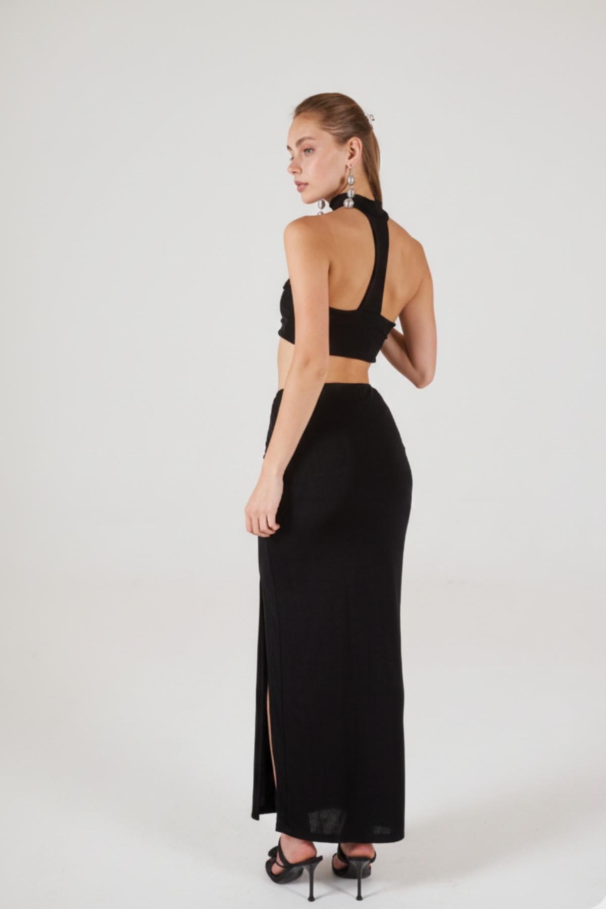 Buzzy Kumaş Boyun Detaylı Büzgülü Hestia Bluz Siyah