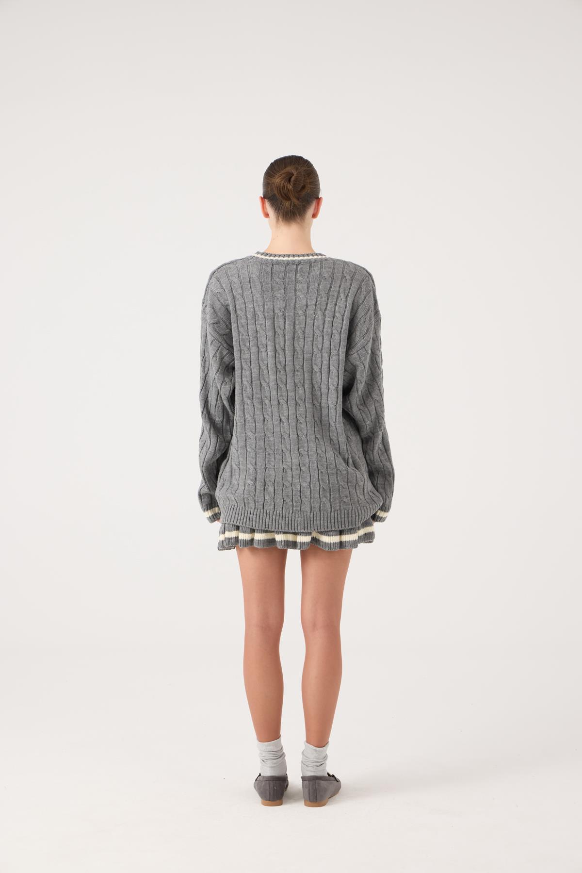 Logolu Örgü Desenli Oversize Triko Harold Kazak Gri