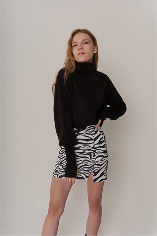 Kadın Siyah Beyaz Zebra Desen Mini Boy Yırtmaçlı Fermuar Kapamalı Astarlı Marvin Etek