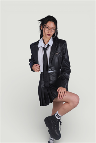 Crop Model Astarlı College Ceket Siyah