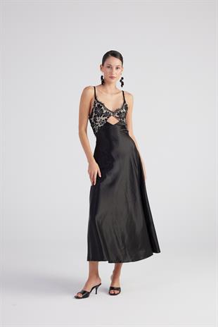 Dantel Detaylı Sırt Dekolteli Uzun Saten Thaliia Elbise Siyah