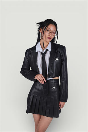Crop Model Astarlı College Ceket Siyah