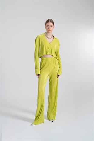 Comfy Crop Shirt Green