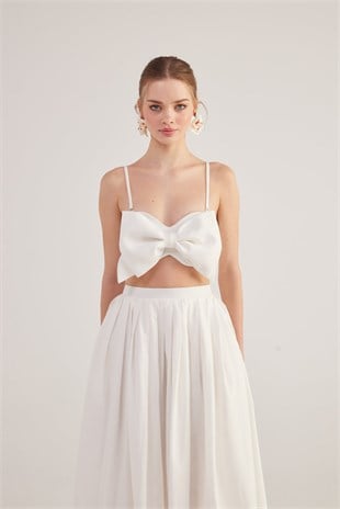 Kurdele Görünümlü Crop Jazmin Bluz Beyaz