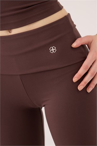 Beli Kıvrımlı Flare Ellen Tayt Pantolon Kahverengi
