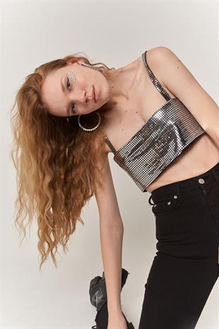 Glammy Strapless Crop Grey