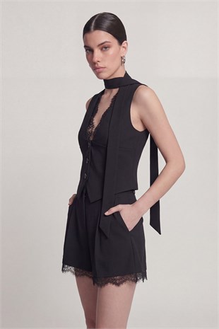 High-Waisted Pleated Lace Nina Shorts, Black