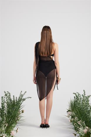 Özel Aksesuarlı Tek Omuzlu Tül Helen Pareo Siyah