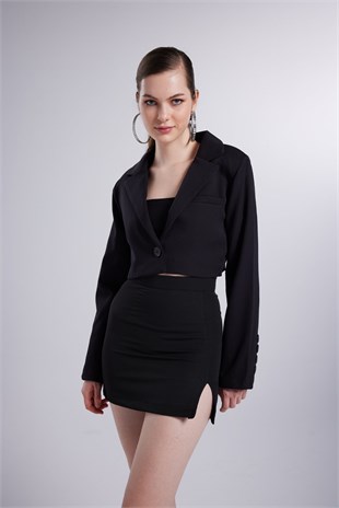 Vatkalı Atlas Kumaş Crop Model Panky Ceket Siyah
