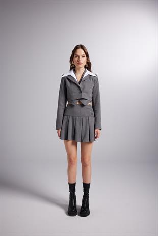 Çıkarılabilir Gömlek Yakası Detaylı Çizgili Crop Kira Blazer Ceket Gri