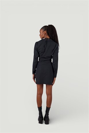 Roar Dress Black