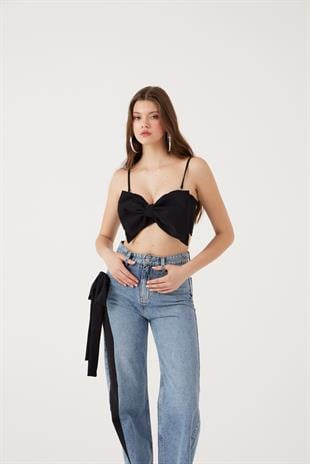Kurdele Görünümlü Crop Jazmin Bluz Siyah