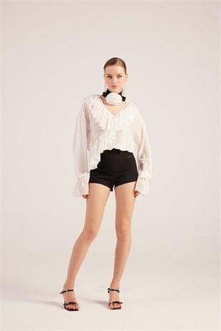 Fırfırlı Güllü Choker Aksesuarlı Şifon Sassy Gömlek Beyaz