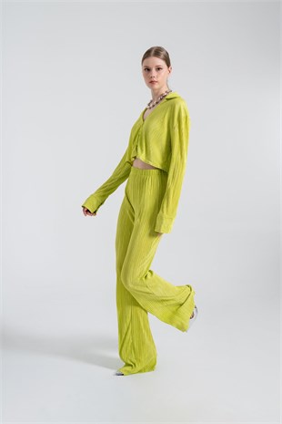 Crop Model Düğme Kapamalı Comfy Crop Gömlek Yeşil