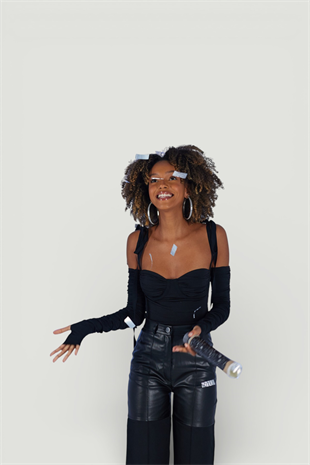 Çıkarılabilir Kollu Fiyonk Bağlamalı Ribbon Bodysuit Siyah