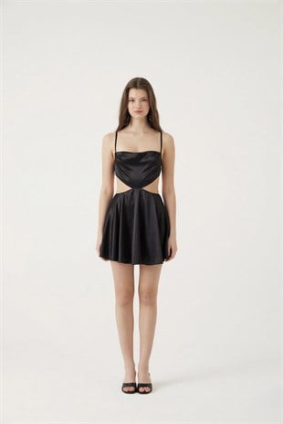 Sheri Dress Black