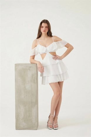 Mini Boy Dekolteli Açık Omuz Detaylı Ruby Elbise Beyaz