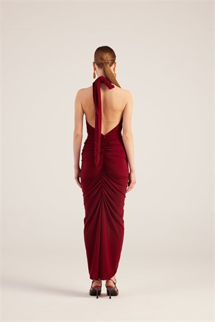 Drape Detaylı Sırtı Açık Yırtmaçlı Uzun Marie Elbise Bordo