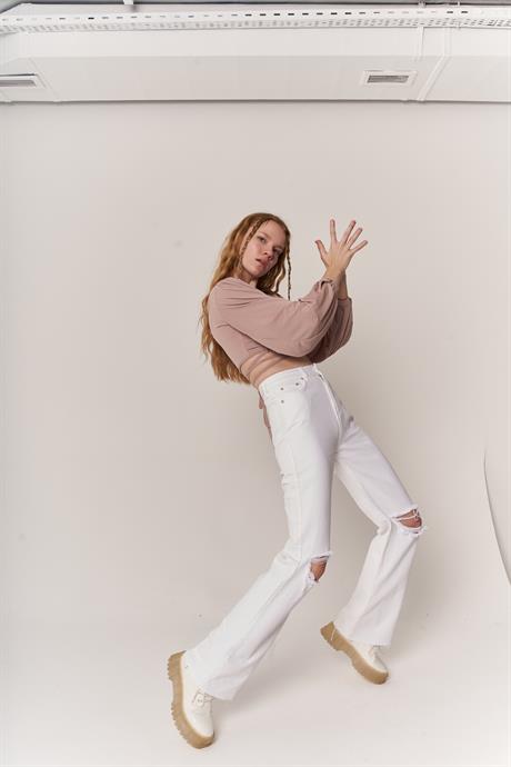 White Jean Beyaz