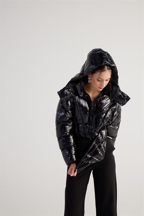 Aida Coat Black