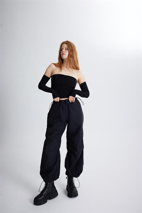 Parachute Pants Black
