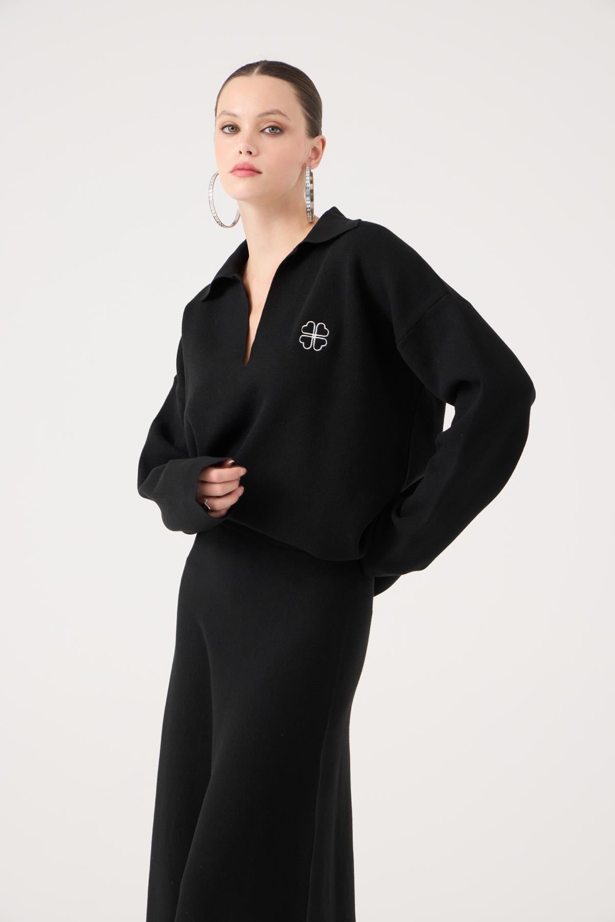 Oversize Kesim Polo Yaka Zoi Triko Kazak Siyah