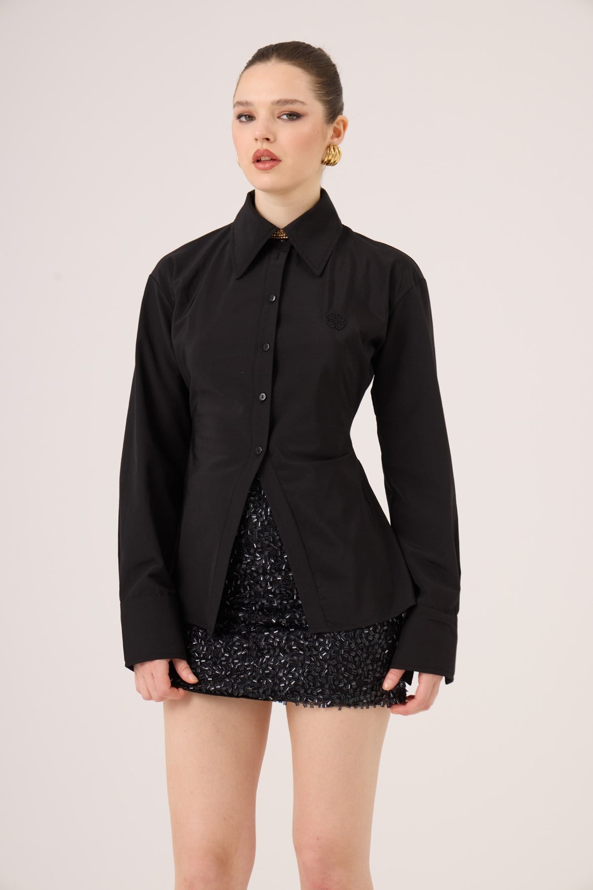 Paula Shirt, Black, Fitted Cut, Waist-Cut