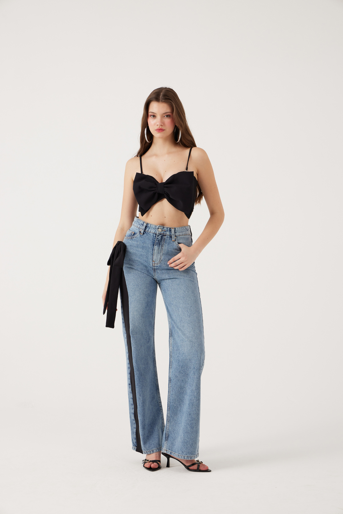 Yüksek Bel Kurdele Detaylı Wide Leg Kyla Jean Pantolon Siyah