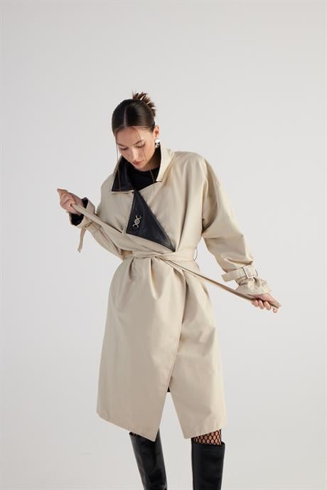 Cloak Trench Beige