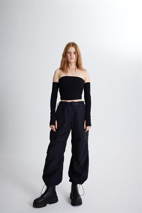 Parachute Pants Black