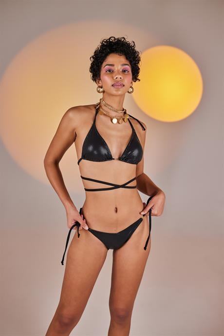 Ivory Bikini Üstü Siyah