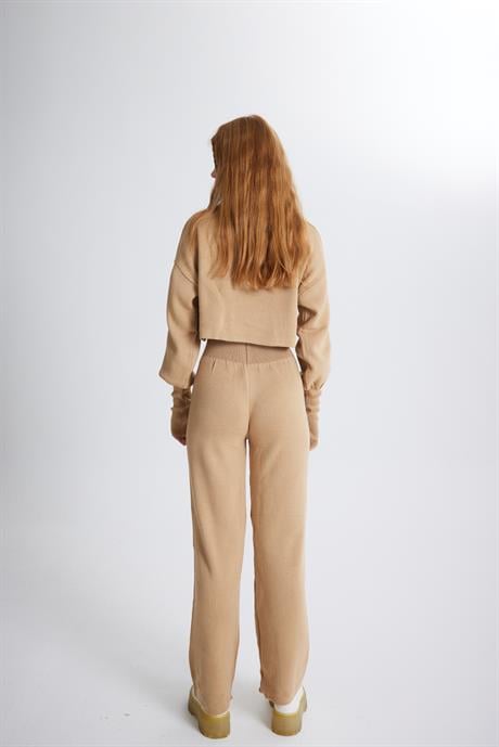 Thinky Takım Camel