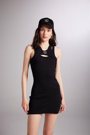 Holly Cap Hat Black