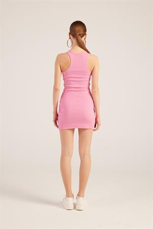 Carlin Elbise Pembe