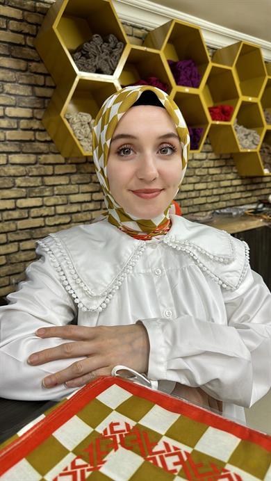 Damalı Desen Eşarp 16 Numara 