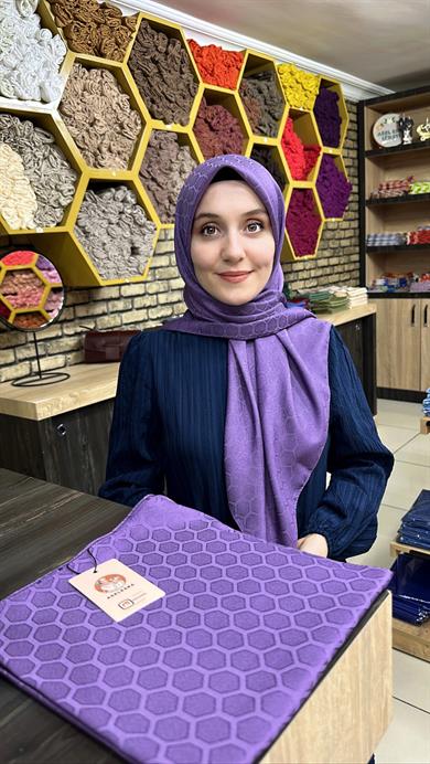 Petek Desen İpekli Jakar Eşarp Mor