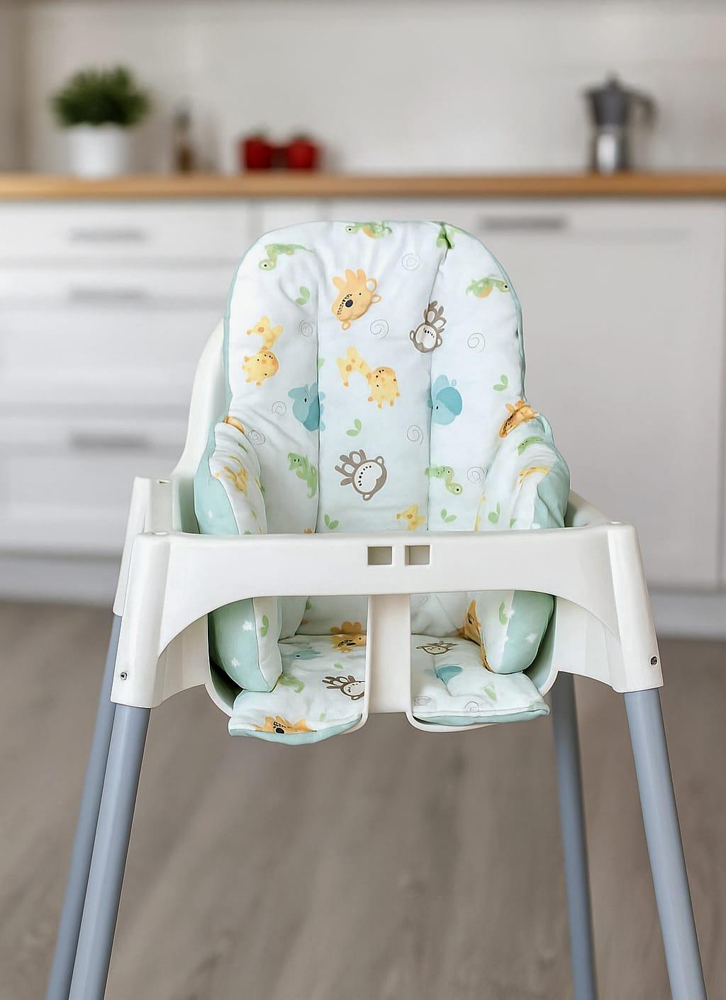 Bebek Özel Bebek Çocuk Mama Sandalyesi Minderi Sevimli Hayvanlar Yeşil Yıldızlı