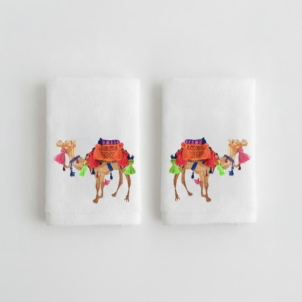 Püsküllü Deve İşlemeli Havlu ( 2 Adet )