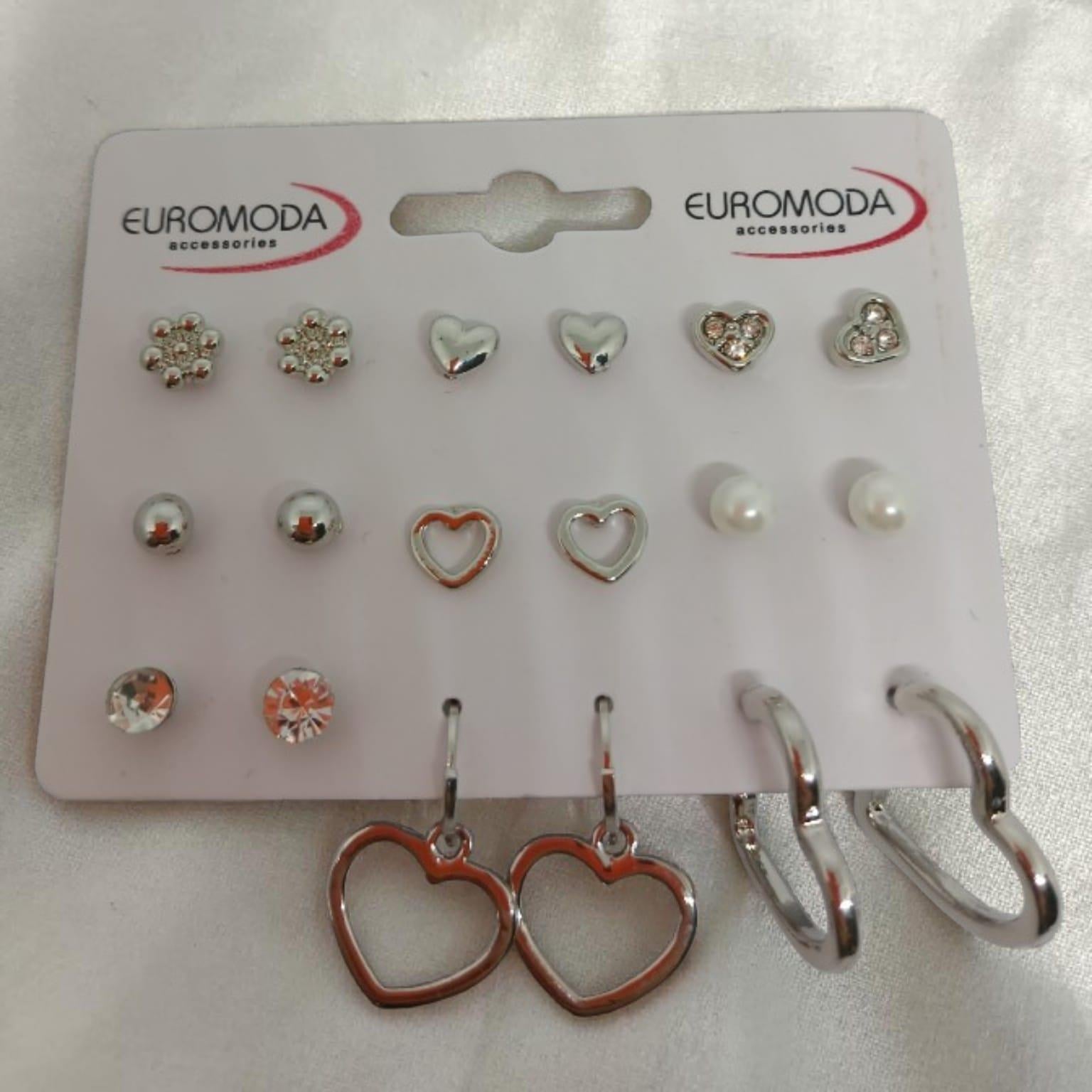 9'lu Gümüş Renk Küpe Seti - Kalp ve Çiçek Figürlü Kombin Küpe