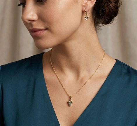 Gold Renk Işıltılı Taşlı Kolye Küpe Seti