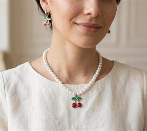 Kiraz 3'lü İnci Kolye ve Top Küpe Takı Seti