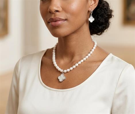 Yonca Sedefli İnci Kolye ve Küpe Seti